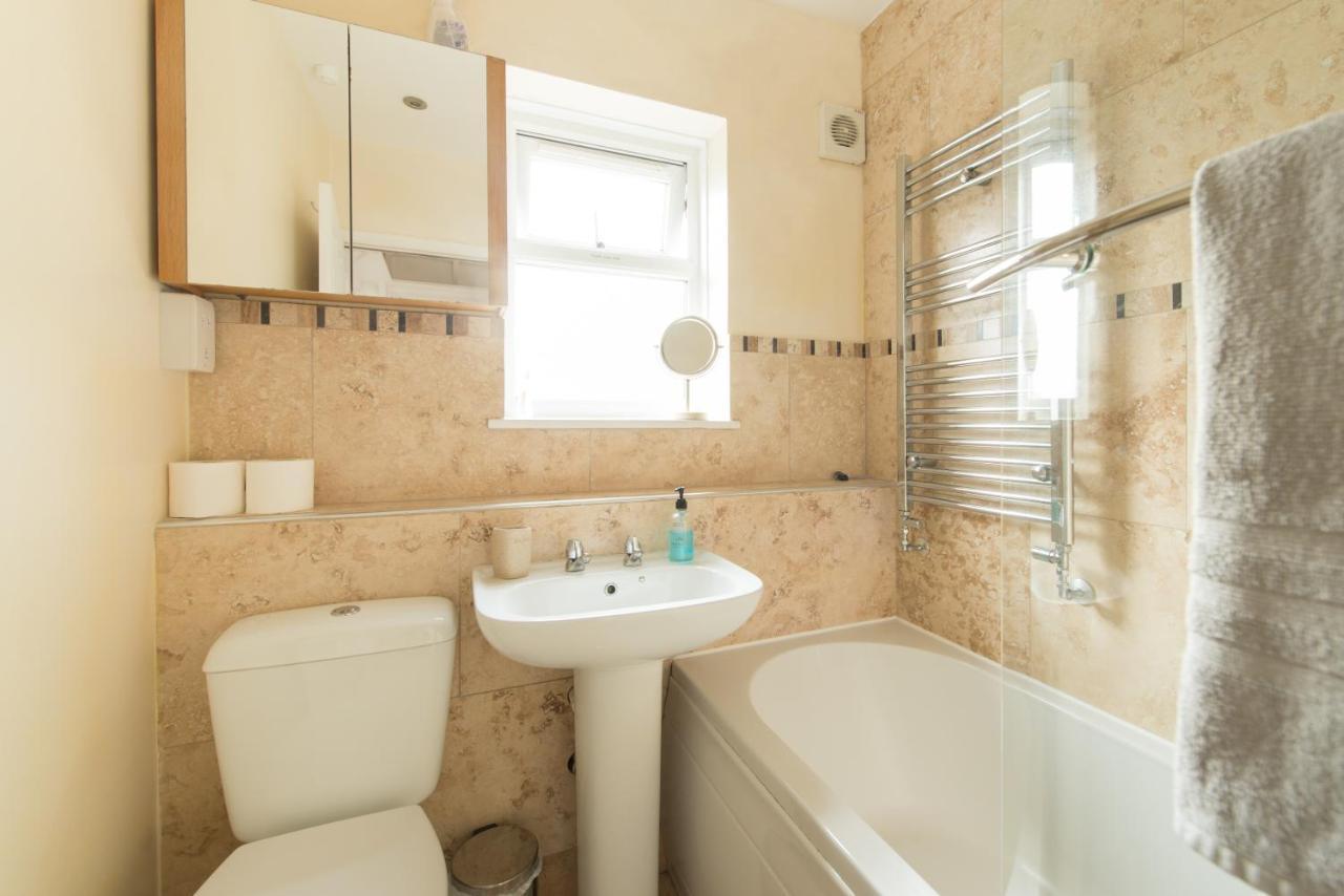 Chesterton Court Apartment Gloucester Zewnętrze zdjęcie